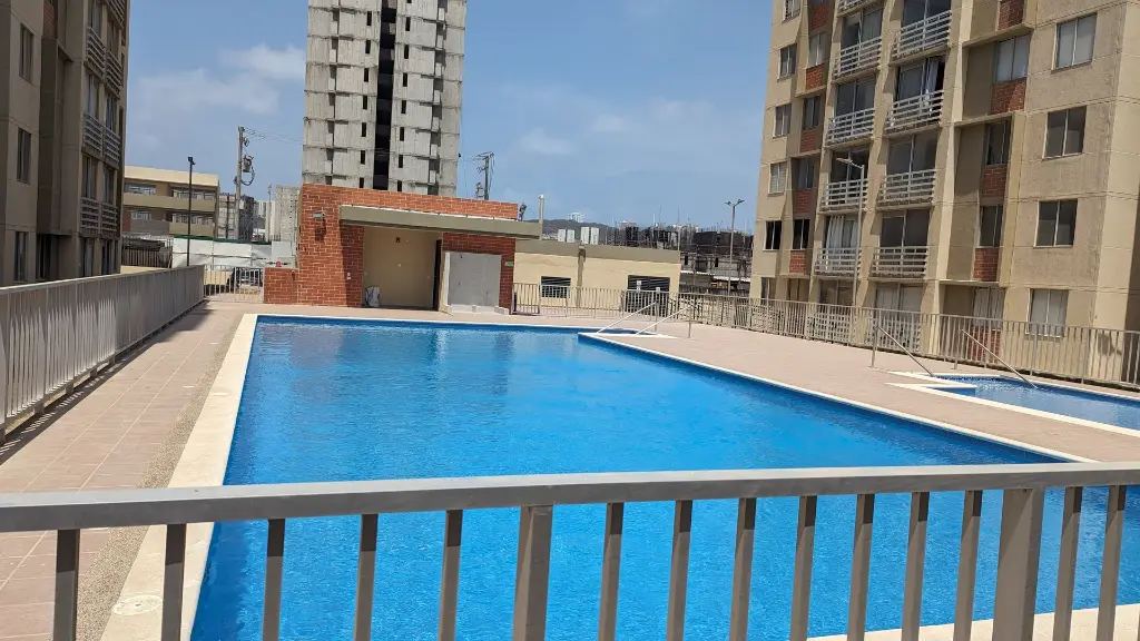 Apartamento-en-venta-3-habitaciones-Alameda-del-rio-barranquilla-Atlantico-piscina.webp