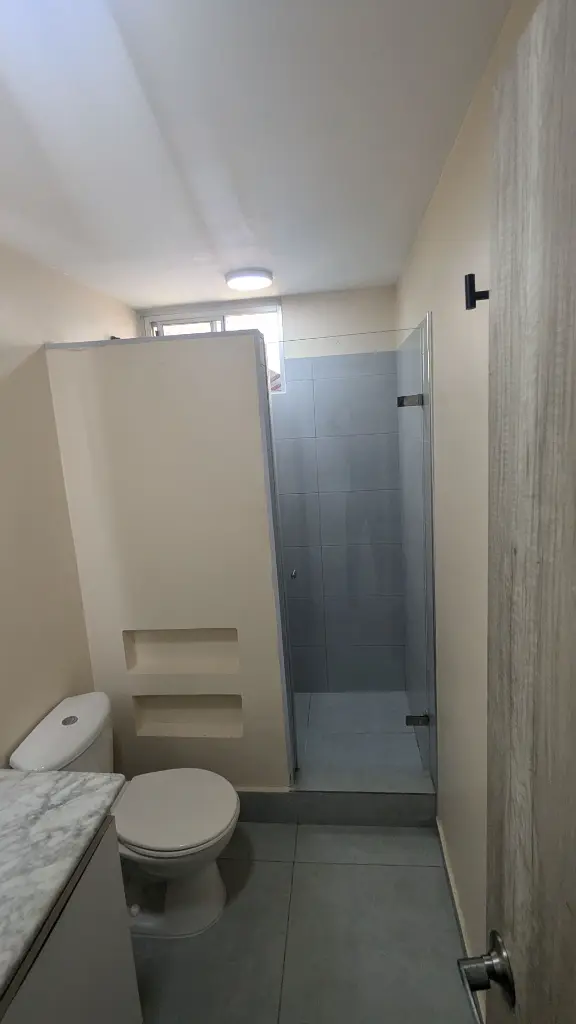 Apartamento-en-venta-altos de riomar-3-habitaciones-3-baños-160-metros-piso-2-baño-auxiliar2.webp