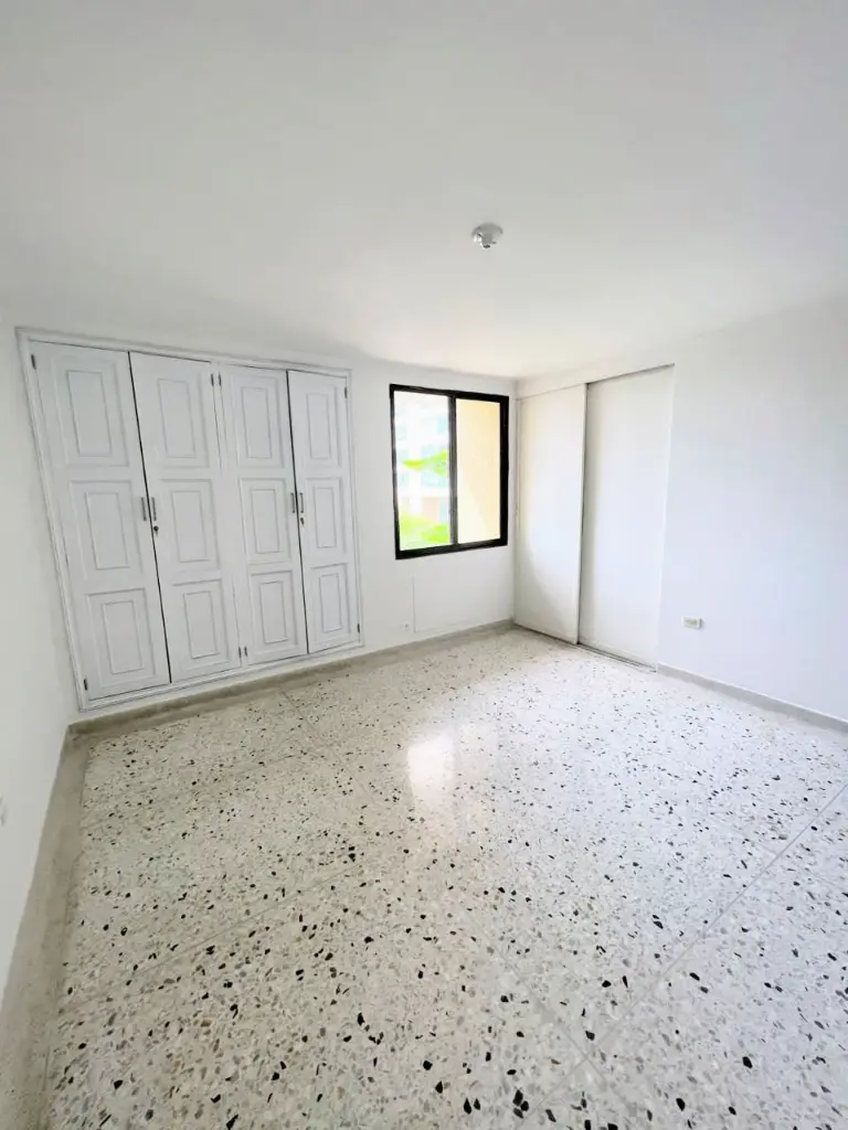 Se-vende-apartamento-golf-barranquilla-3-habitaciones-2-baños-habitacion2-.webp